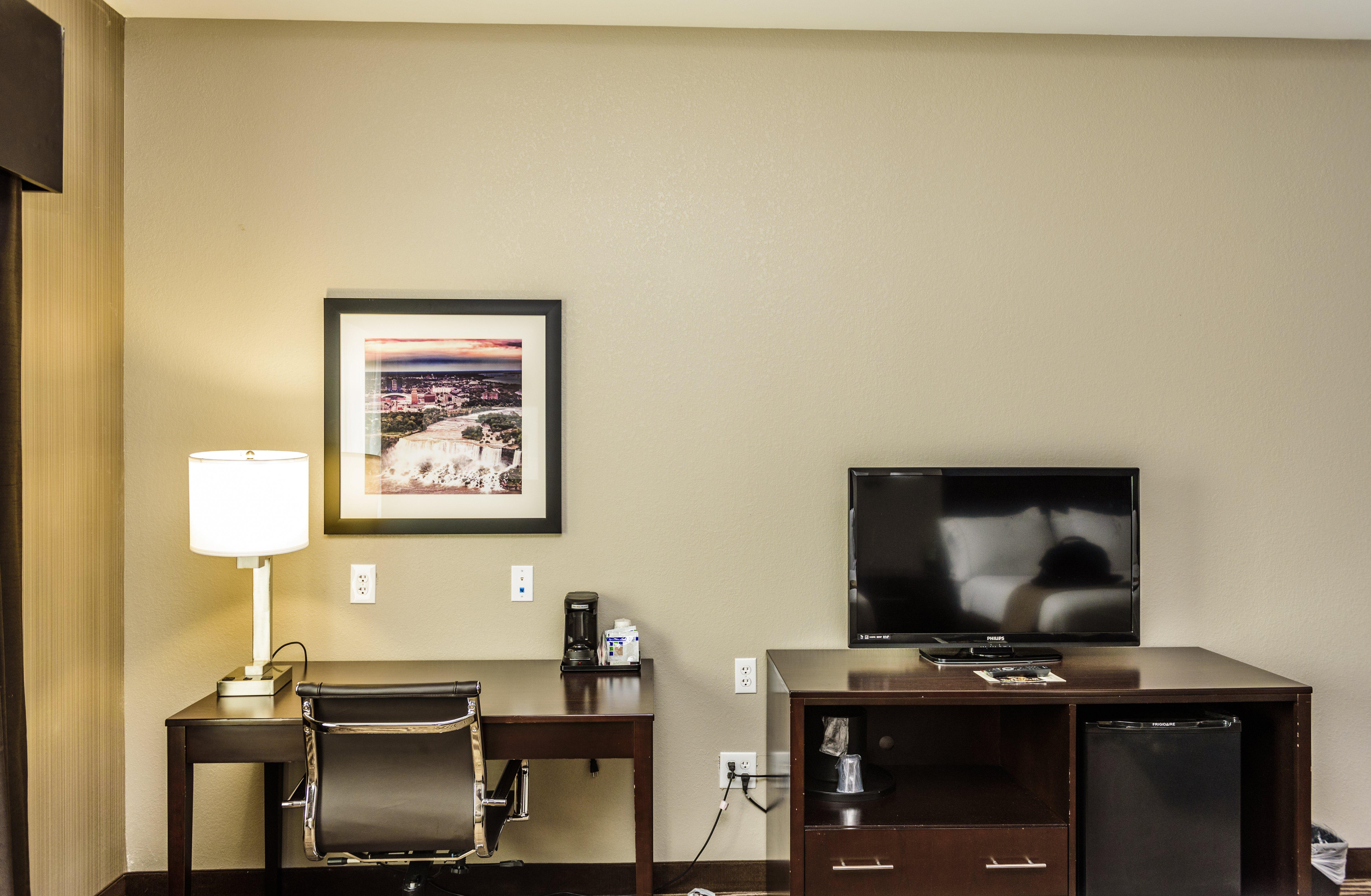 Holiday Inn Express & Suites Cheektowaga North East By Ihg Εξωτερικό φωτογραφία