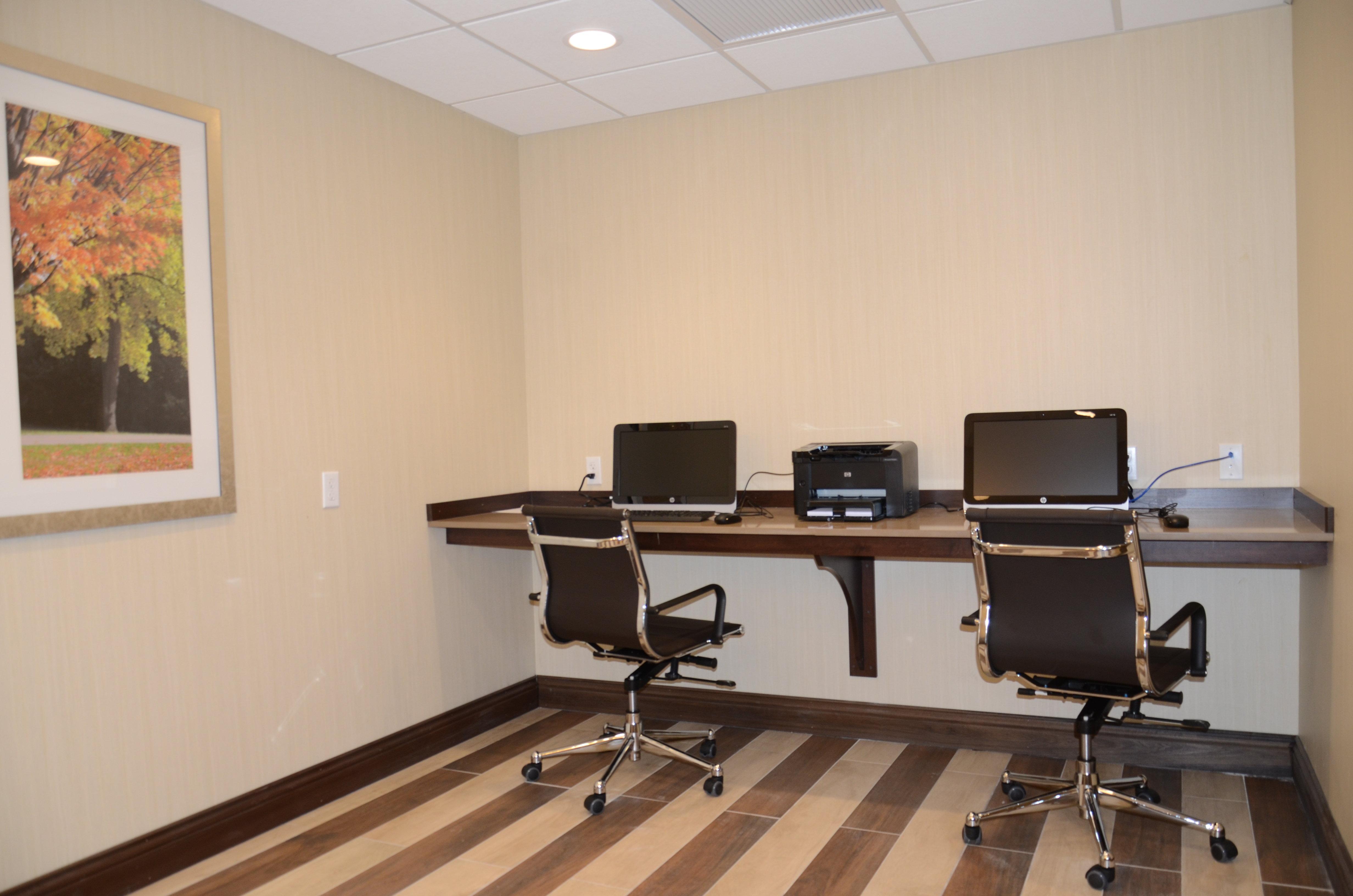 Holiday Inn Express & Suites Cheektowaga North East By Ihg Εξωτερικό φωτογραφία