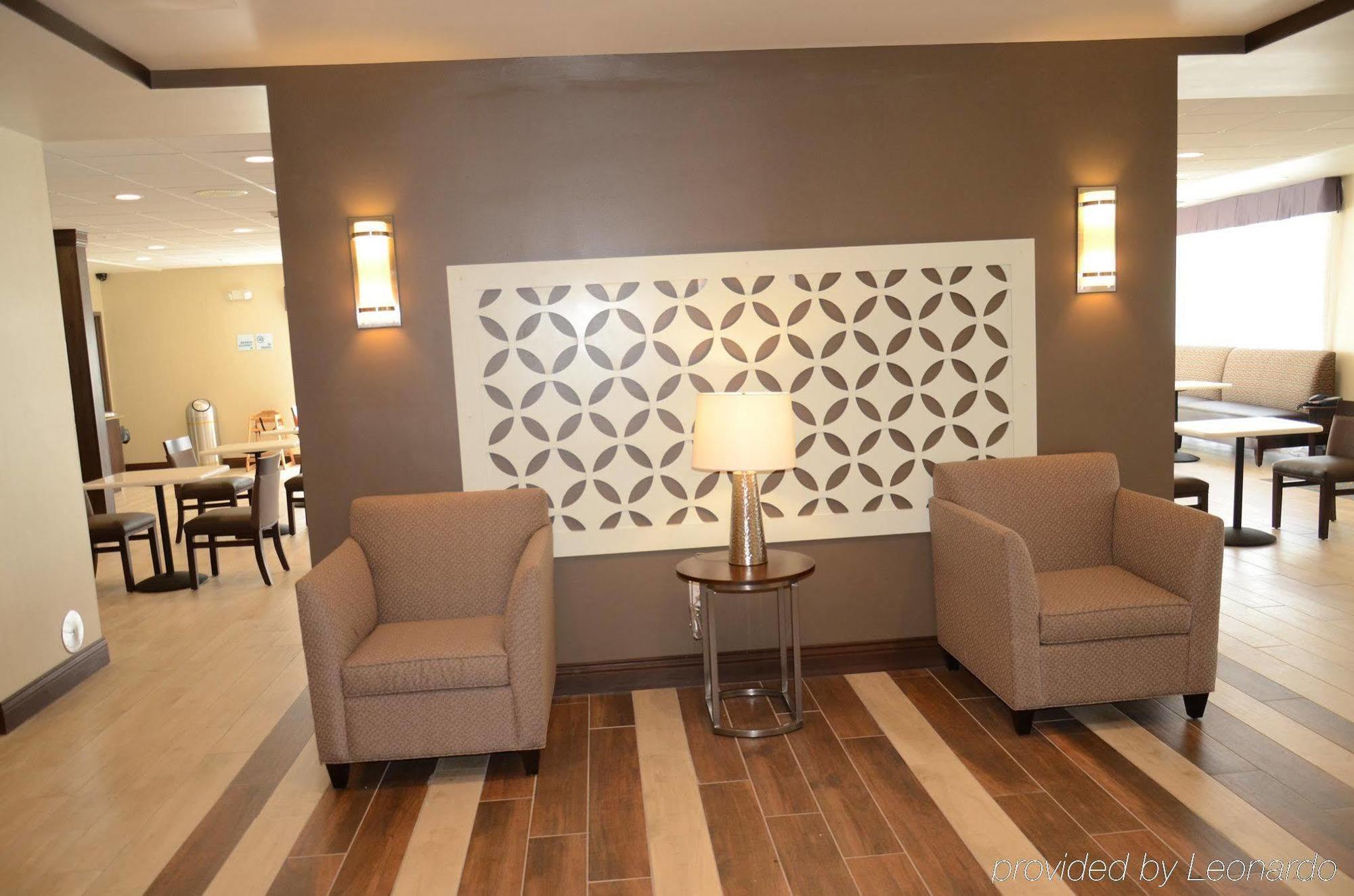 Holiday Inn Express & Suites Cheektowaga North East By Ihg Εξωτερικό φωτογραφία