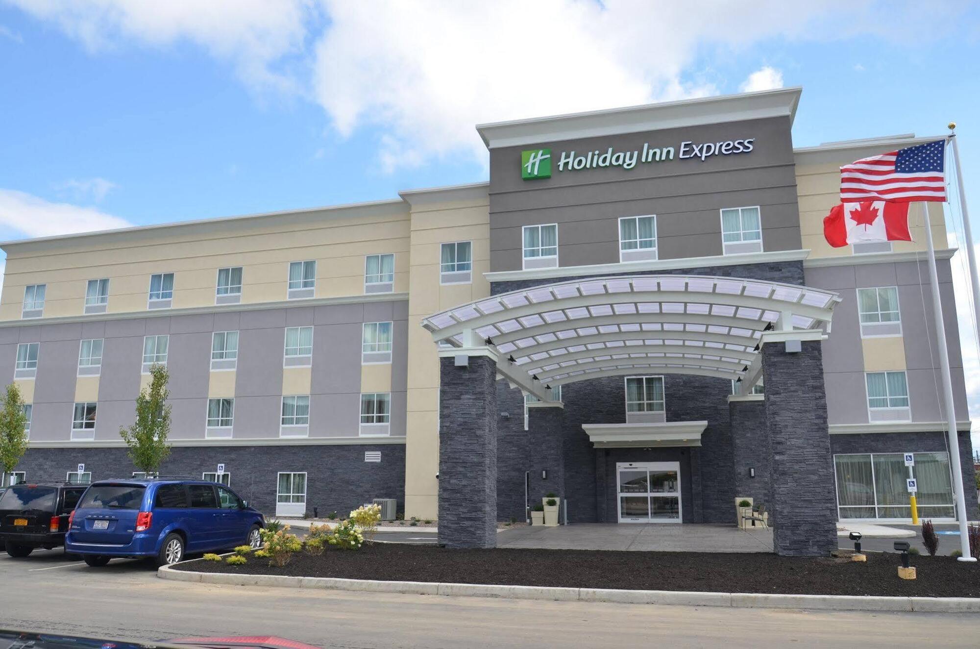 Holiday Inn Express & Suites Cheektowaga North East By Ihg Εξωτερικό φωτογραφία